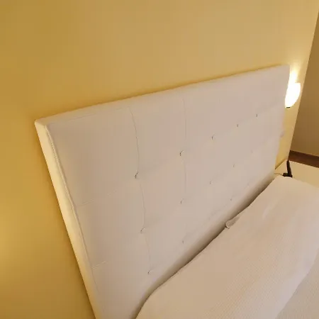 Via Mameli 5 3* Sanremo