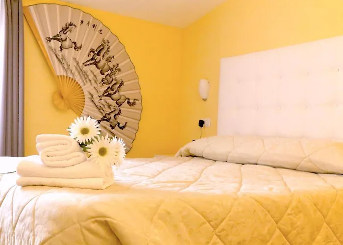 Via Mameli 5 招待所 3*