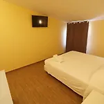Via Mameli 5
