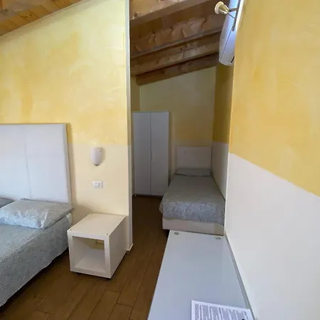 Via Mameli 5 Penzion Sanremo