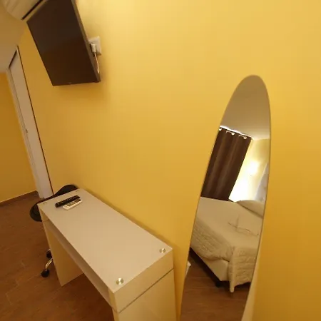 Penzion Via Mameli 5