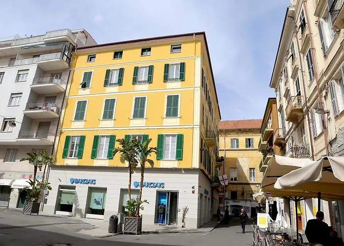 Via Mameli 5 3* Sanremo