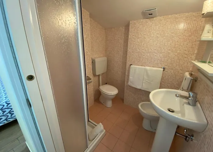 Via Mameli 5 Gæstehus Sanremo