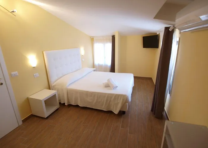 Via Mameli 5 Sanremo